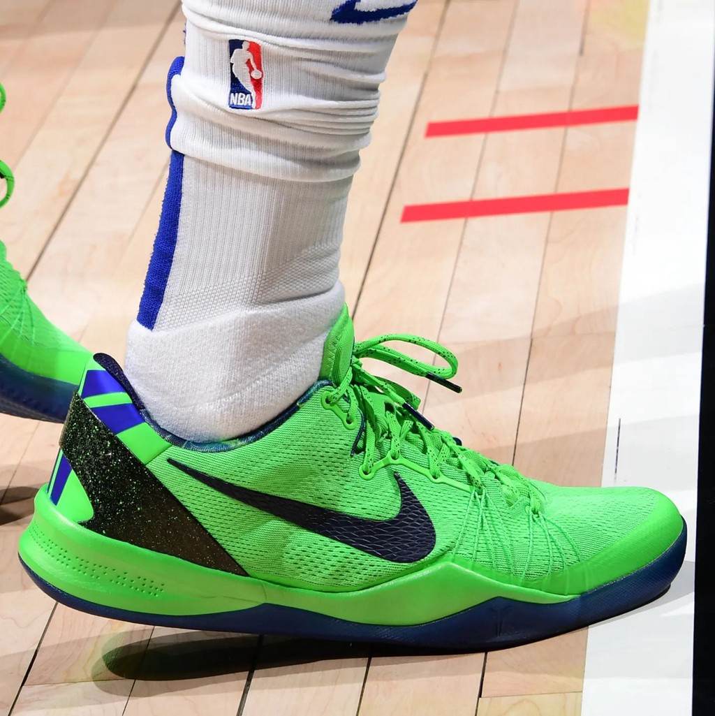 NBA,詹姆斯,德罗赞,东契奇,库里,UA,Nike,Air  NBA 上脚合集！罕见 Kobe 8 亮相！真的美如画！